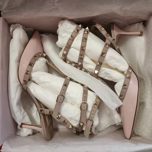 Valentino Blush Pink Studded Heels - Picture 5 of 8